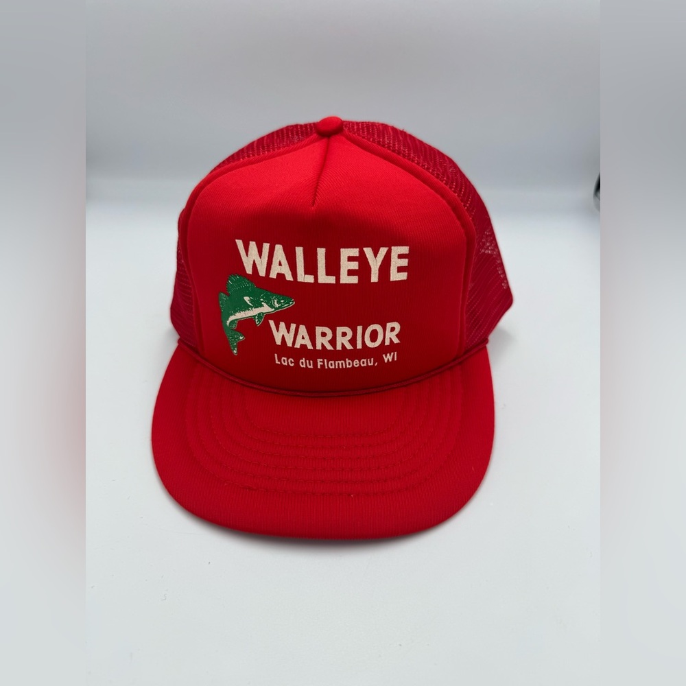 Vintage fishing trucker snapback red CAPITAL